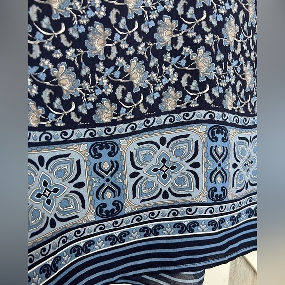 266. DALIA Print Blouse M - Picture 3 of 6
